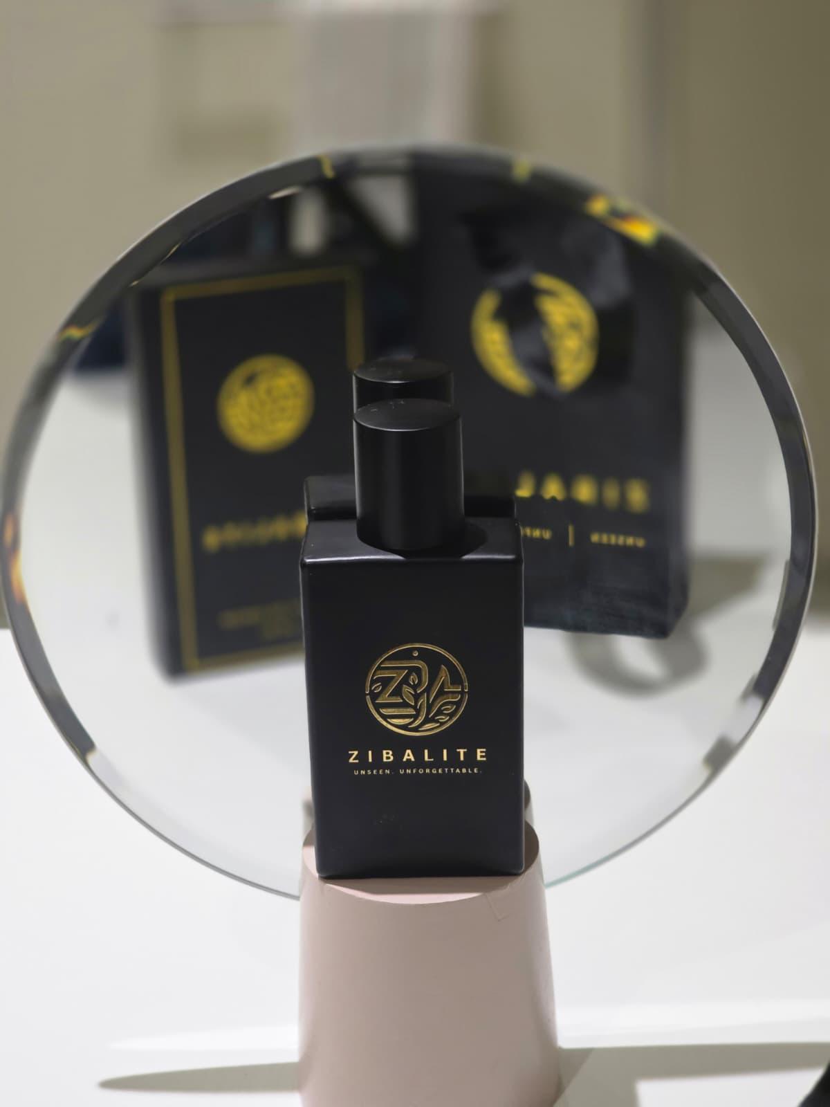 Amber Oud Extrait De Parfum Spray | 50ml Luxury Spray for Men & Women
