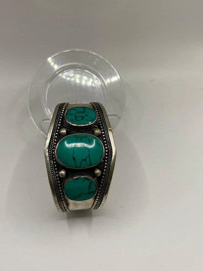 Antique Handmade Afghan Turquoise Bracelet - Vintage 3-Stone Jewellery, Turquoise Gemstones, Unique Artisan, Bohemian Style Gift"